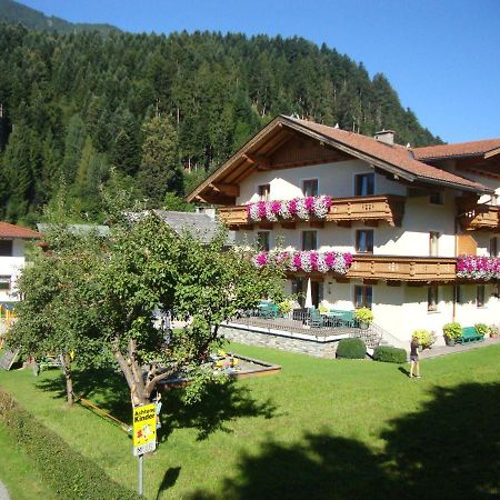 Appartements Schwoagerhof Fügen Eksteriør billede